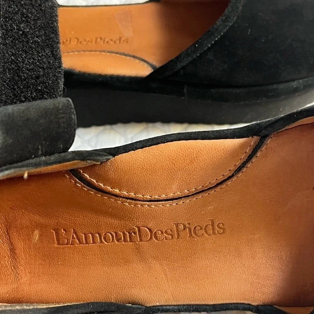 L'Amour Des Pieds Amadour Peep Toe Wedge shoe black suede sandal leather 7 comfy
